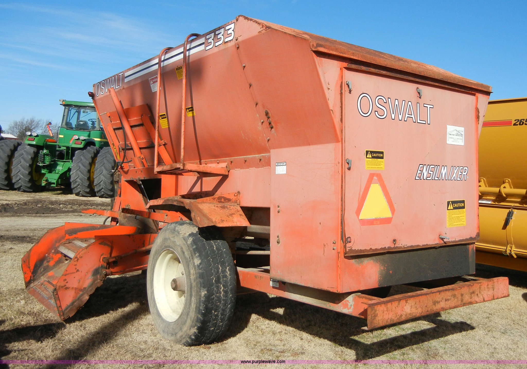 Oswalt Ensilmixer 333 feed wagon in Marion, KS Item 2307 sold