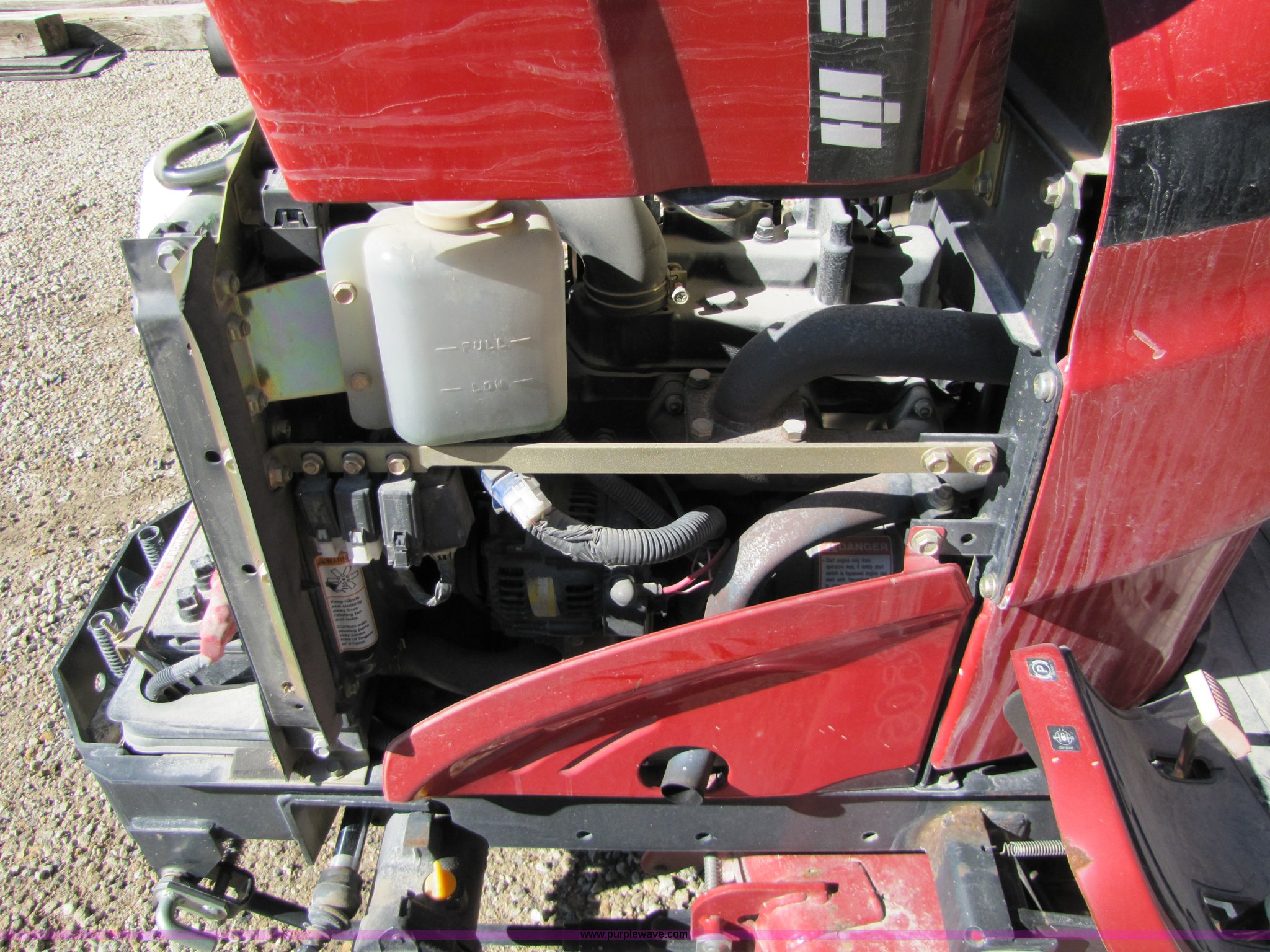 Case IH DX24 garden tractor with mower deck in Wamego, KS Item 5189 sold Purple Wave