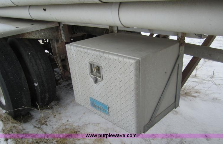 image for item 2984 1962 Standard Steel Works tanker trailer