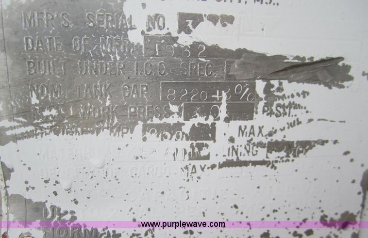 image for item 2984 1962 Standard Steel Works tanker trailer