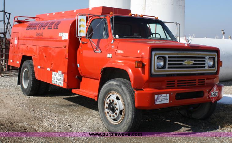image for item 4973 1984 Chevrolet 70 fuel delivery truck