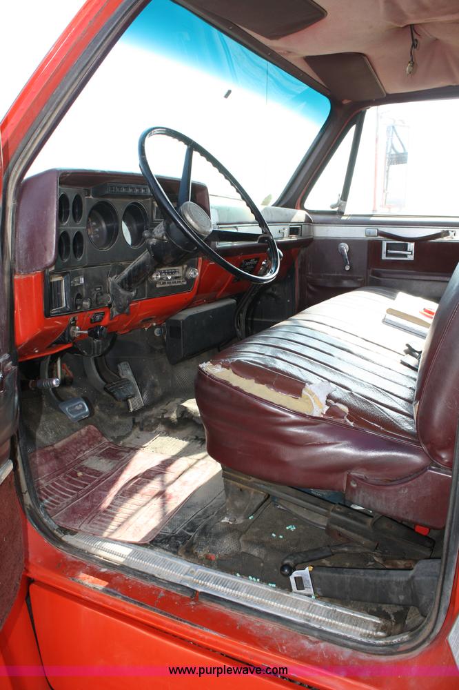 image for item 4973 1984 Chevrolet 70 fuel delivery truck