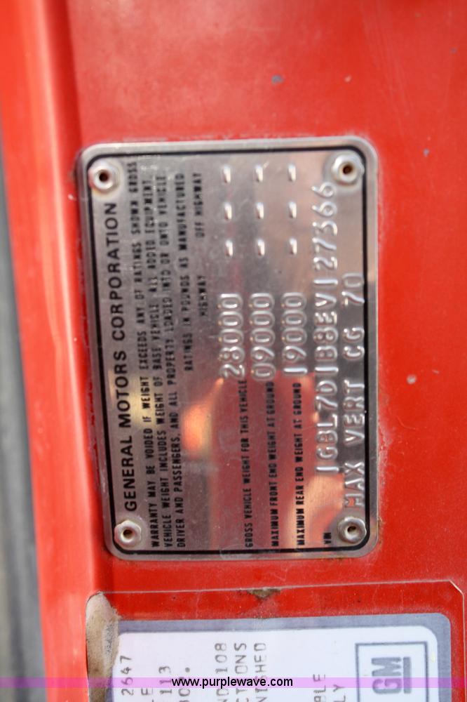 image for item 4973 1984 Chevrolet 70 fuel delivery truck