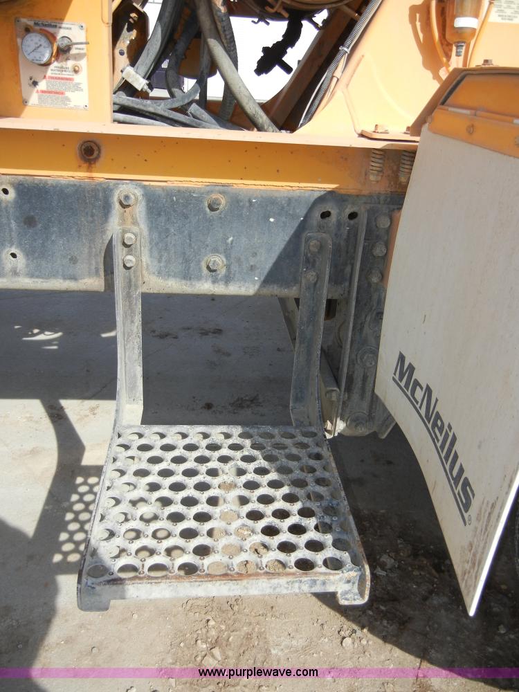 image for item 5151 1995 Mack RD690S cement mixer truck