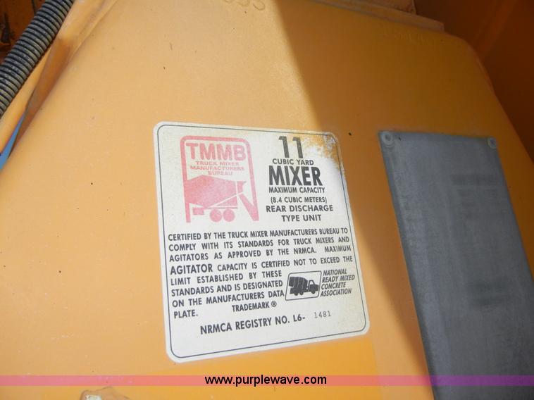 image for item 5151 1995 Mack RD690S cement mixer truck