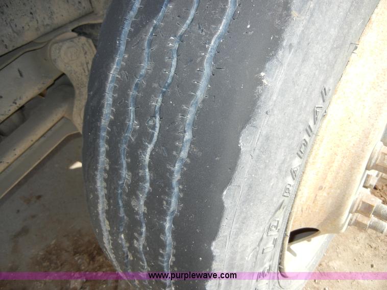 image for item 5151 1995 Mack RD690S cement mixer truck