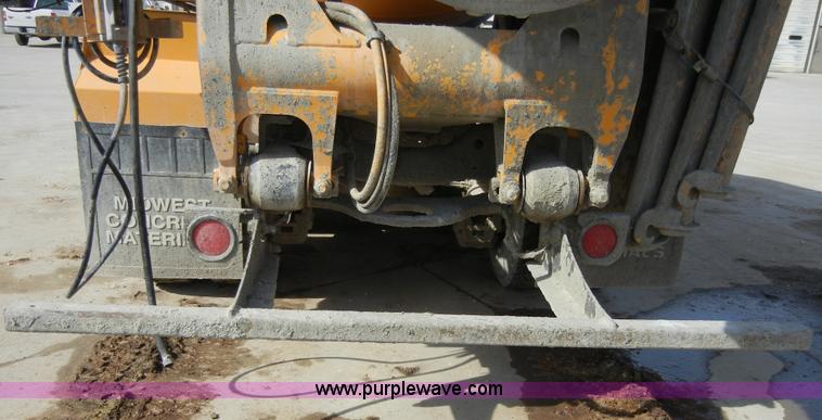 image for item 5151 1995 Mack RD690S cement mixer truck