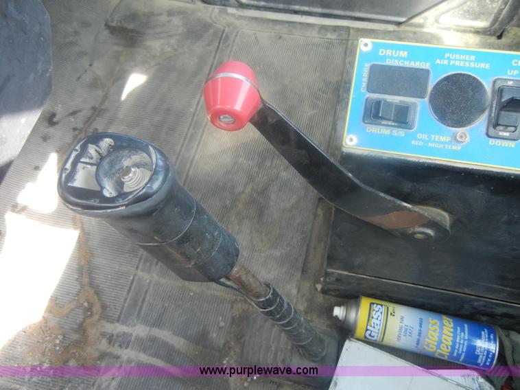 image for item 5152 1995 Mack RD690S cement mixer truck