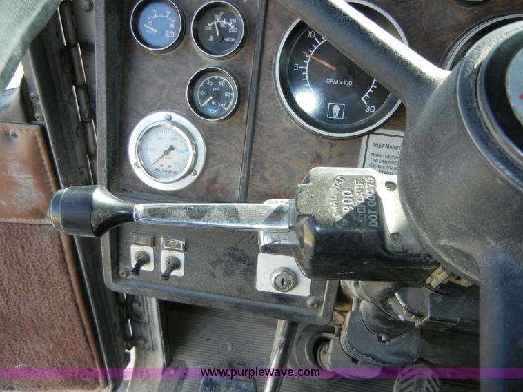 image for item 5153 1996 Kenworth W900 cement mixer truck