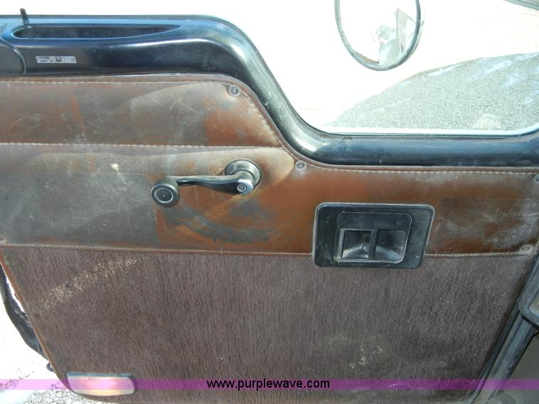 image for item 5153 1996 Kenworth W900 cement mixer truck