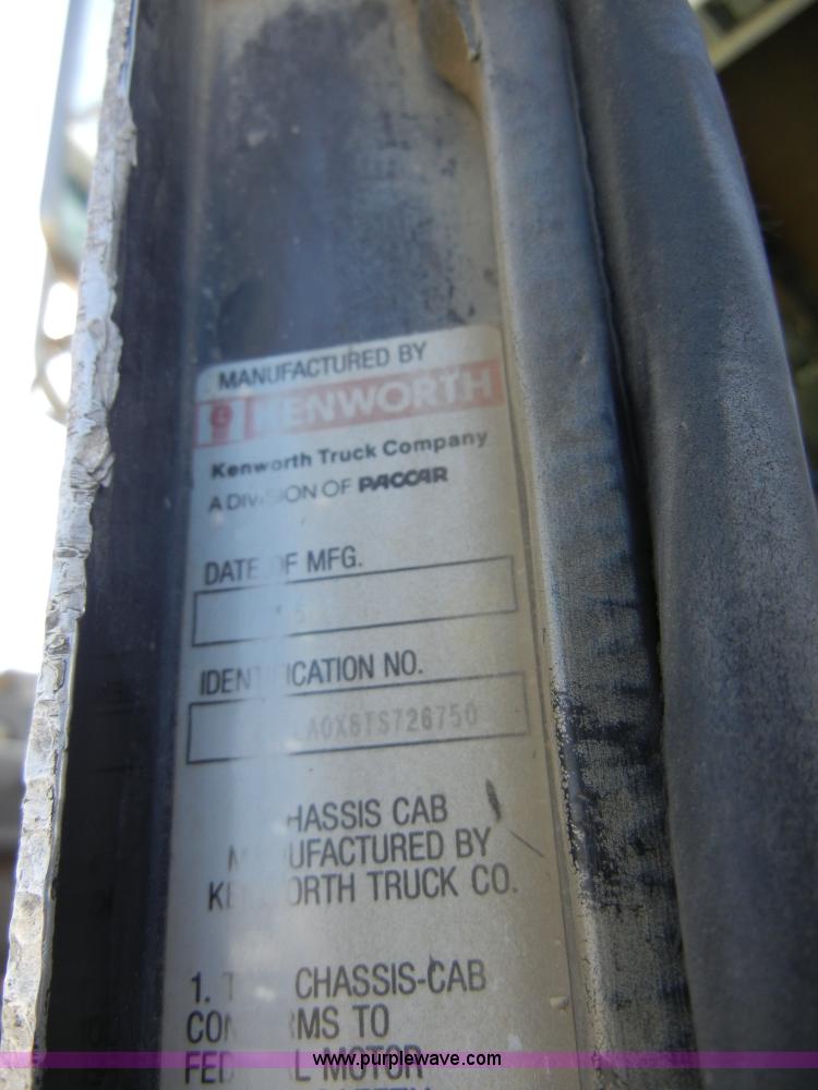 image for item 5153 1996 Kenworth W900 cement mixer truck