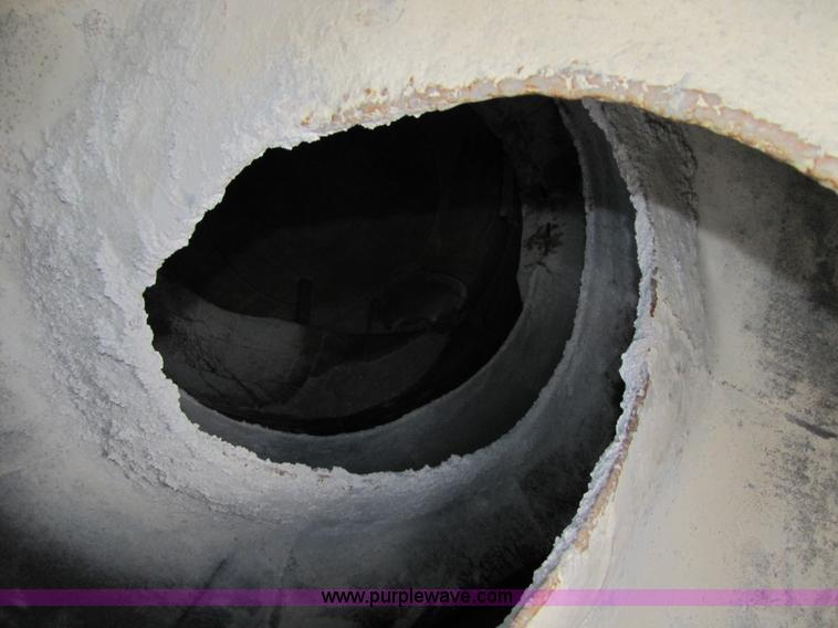 image for item 5170 1993 Ford LT8000 cement mixer truck