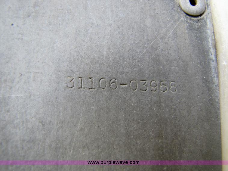 image for item 5170 1993 Ford LT8000 cement mixer truck