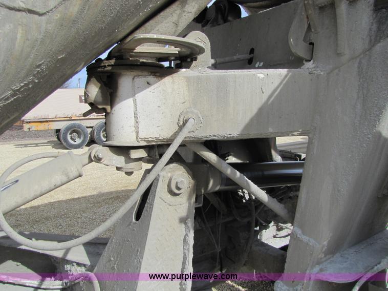 image for item 5172 1995 Kenworth W900B cement mixer truck