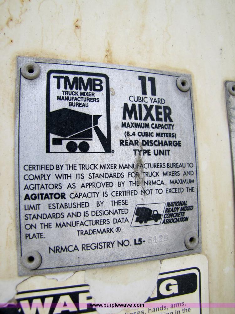 image for item 5172 1995 Kenworth W900B cement mixer truck