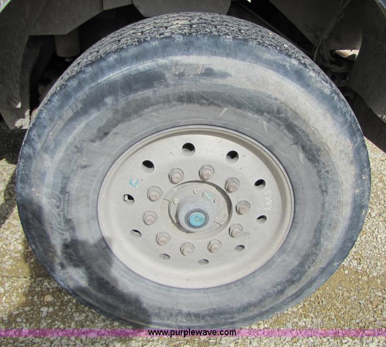 image for item 5172 1995 Kenworth W900B cement mixer truck