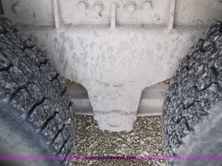 image for item 5172 1995 Kenworth W900B cement mixer truck