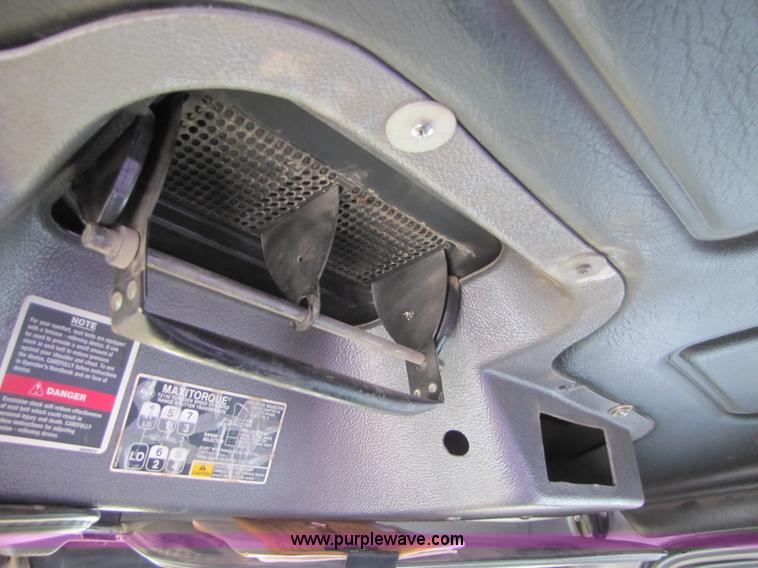 image for item 5176 1998 Mack RD688S tractor