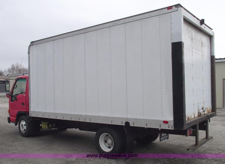 image for item 5450 2000 Isuzu NPR box truck