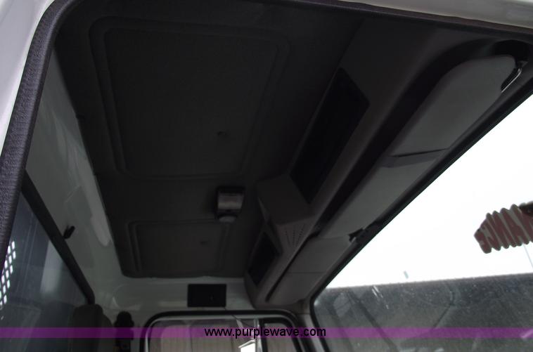 image for item 5451 2000 International 4900 dump flat bed truck