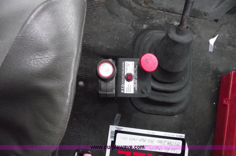 image for item 5451 2000 International 4900 dump flat bed truck