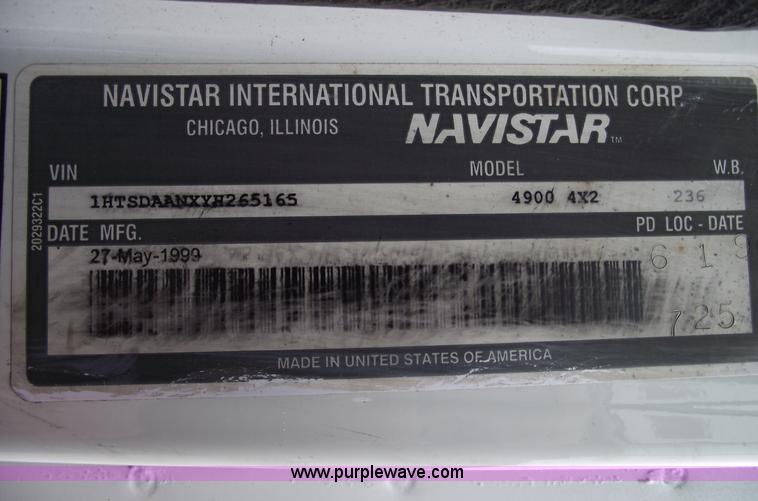 image for item 5451 2000 International 4900 dump flat bed truck