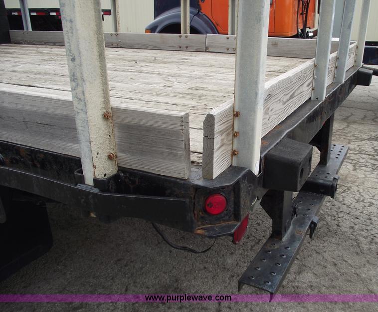 image for item 5452 1999 F450 XL Super Duty flat bed truck