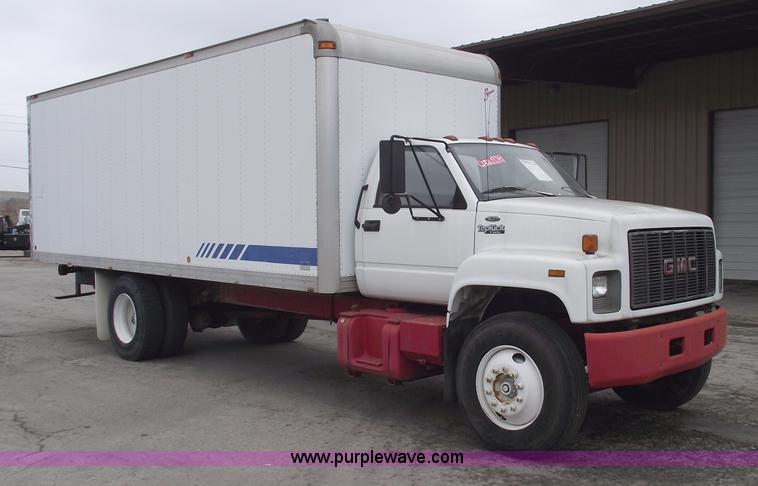 image for item 5454 1995 GMC TopKick box truck