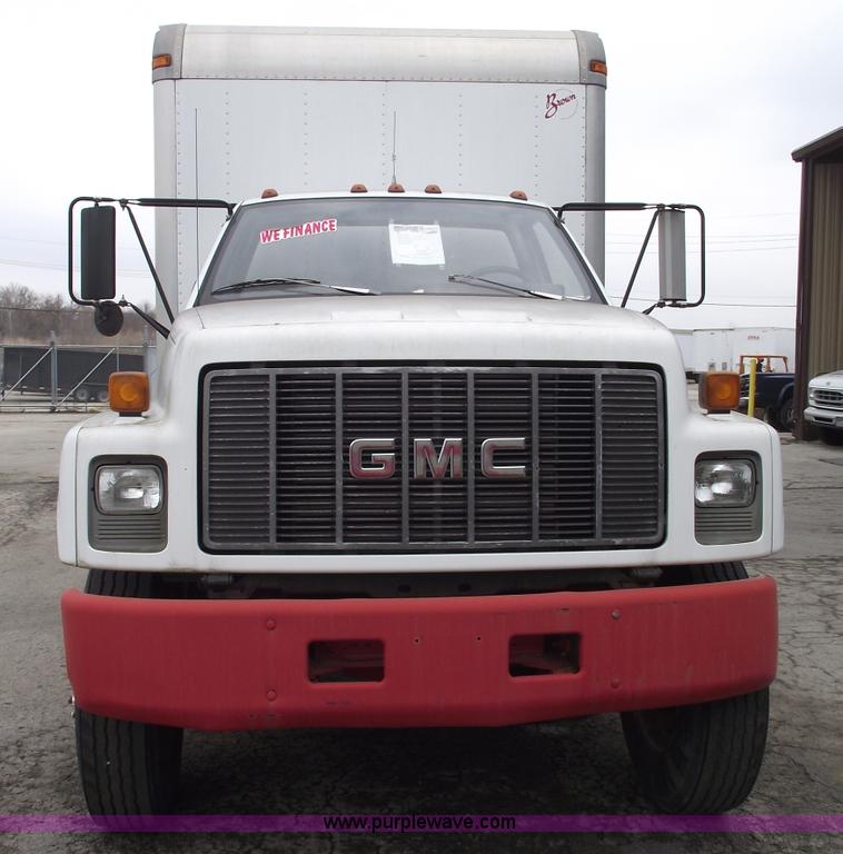 image for item 5454 1995 GMC TopKick box truck