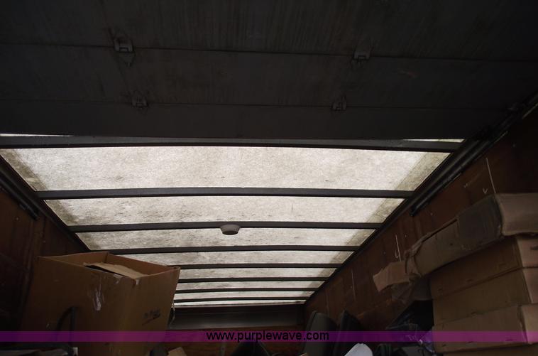 image for item 5454 1995 GMC TopKick box truck