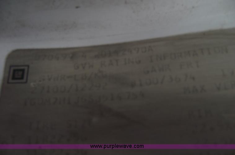 image for item 5454 1995 GMC TopKick box truck