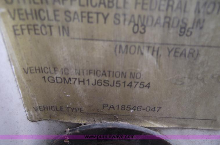 image for item 5454 1995 GMC TopKick box truck