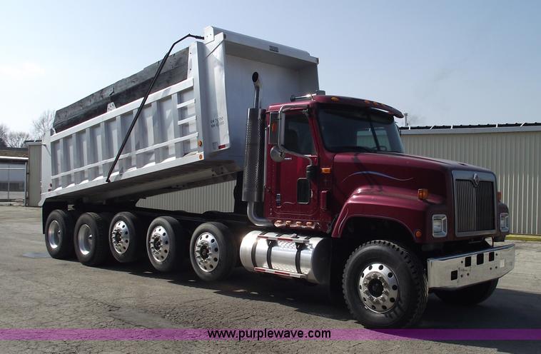 image for item 5456 2002 International 5500i Work Star five axle dump truck