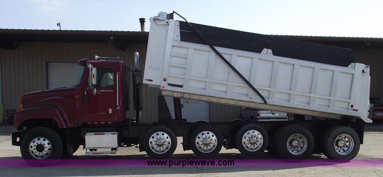image for item 5456 2002 International 5500i Work Star five axle dump truck