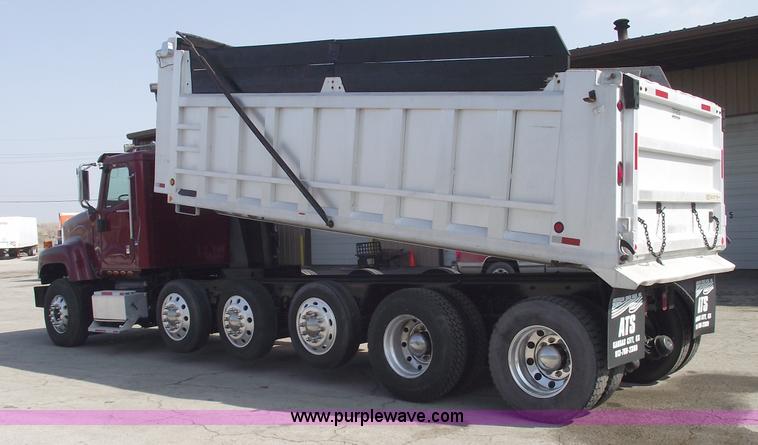 image for item 5456 2002 International 5500i Work Star five axle dump truck