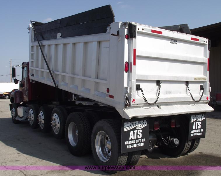image for item 5456 2002 International 5500i Work Star five axle dump truck