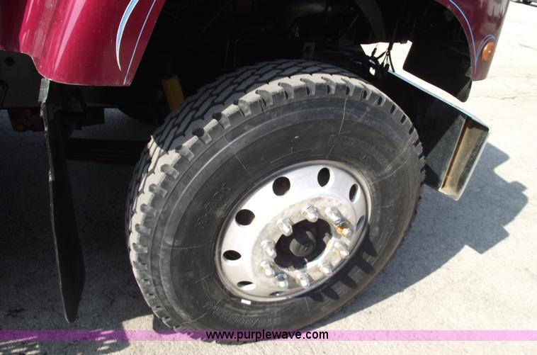 image for item 5456 2002 International 5500i Work Star five axle dump truck