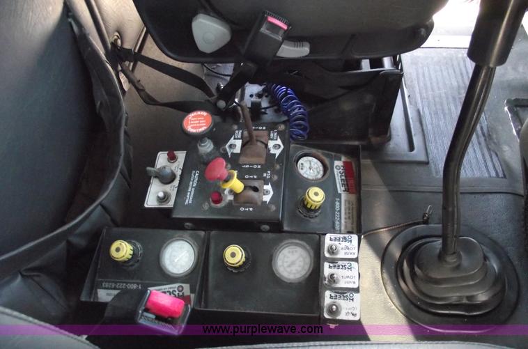 image for item 5456 2002 International 5500i Work Star five axle dump truck