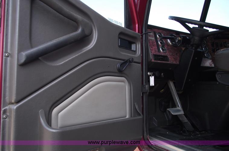 image for item 5456 2002 International 5500i Work Star five axle dump truck