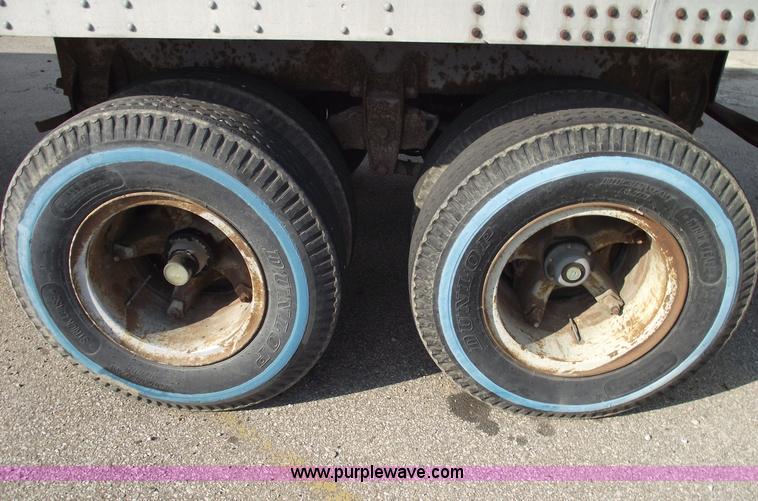 image for item 5459 1980 Strick 48' trailer