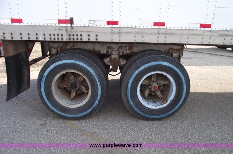 image for item 5459 1980 Strick 48' trailer