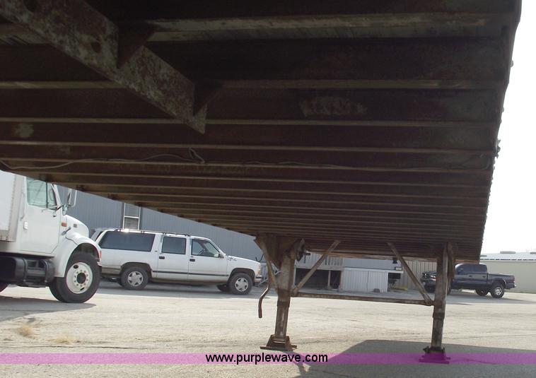 image for item 5459 1980 Strick 48' trailer