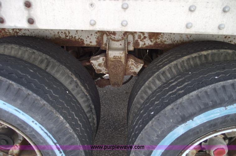 image for item 5459 1980 Strick 48' trailer