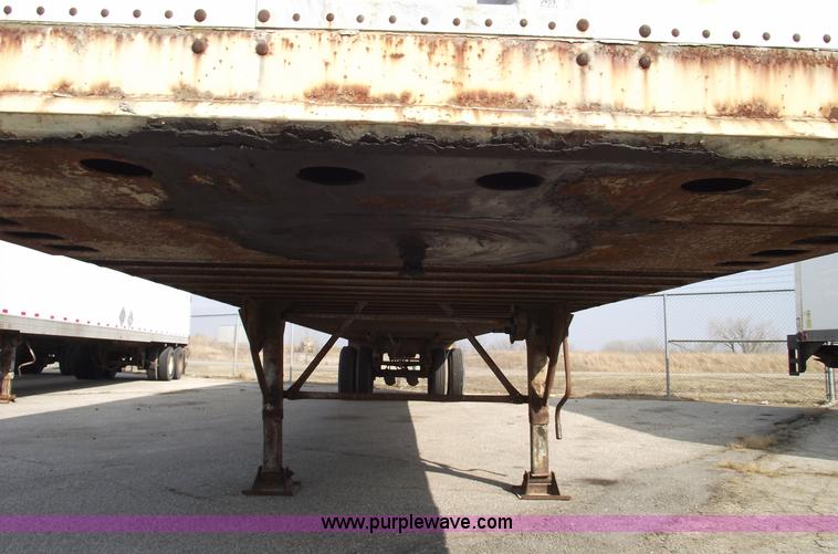 image for item 5459 1980 Strick 48' trailer