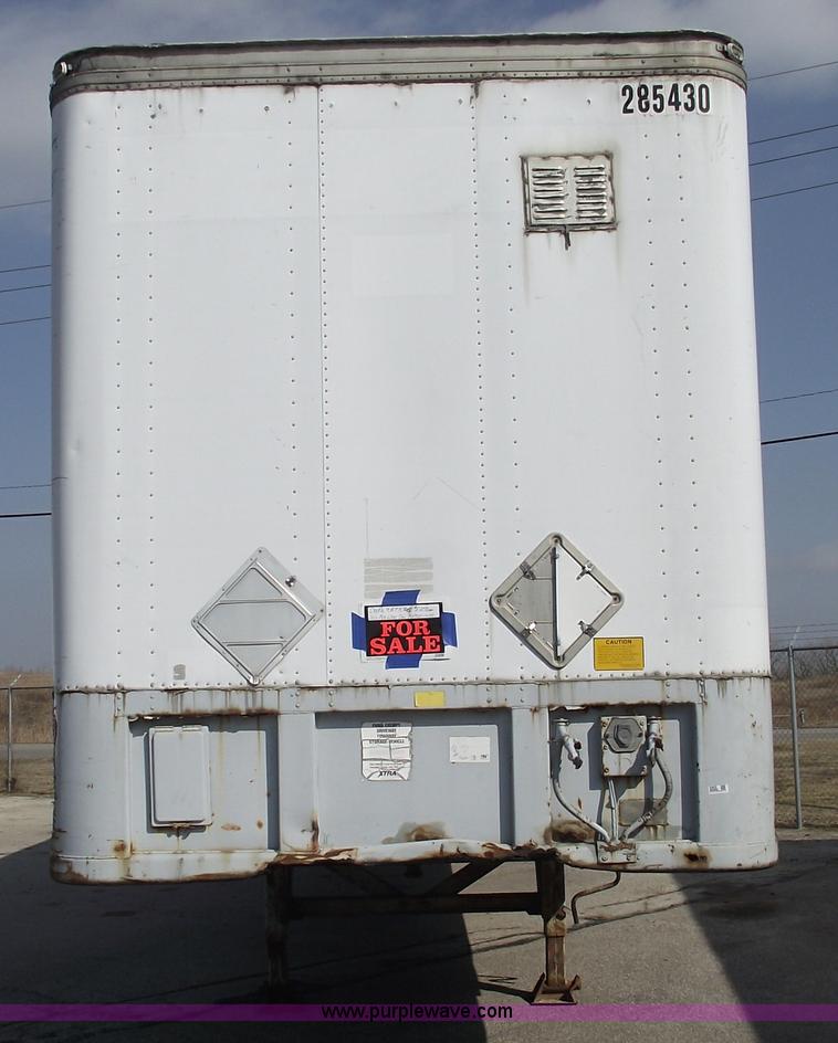 image for item 5460 1983 Fruehauf 48' trailer