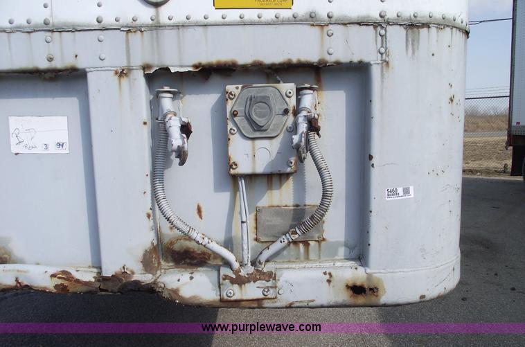 image for item 5460 1983 Fruehauf 48' trailer