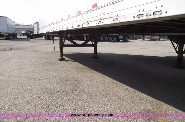 image for item 5461 1985 Fruehauf 48' trailer