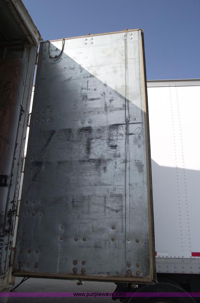 image for item 5461 1985 Fruehauf 48' trailer