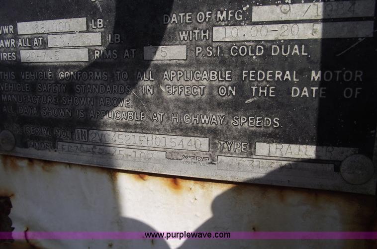 image for item 5461 1985 Fruehauf 48' trailer