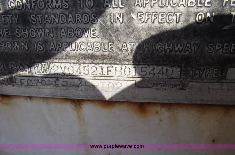 image for item 5461 1985 Fruehauf 48' trailer